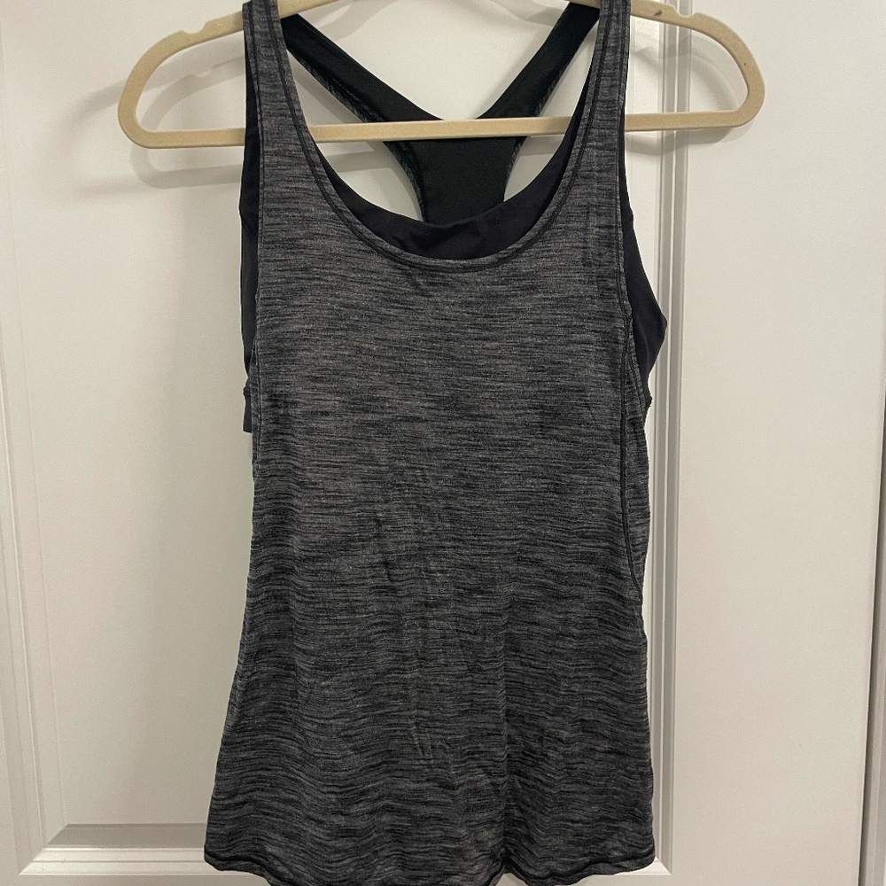 Lululemon Tank Top with Built-In Bra Size 8